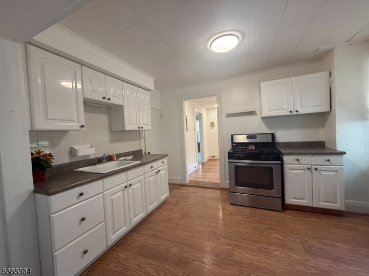 Property Photo:  124 Central Ave  NJ 07508 