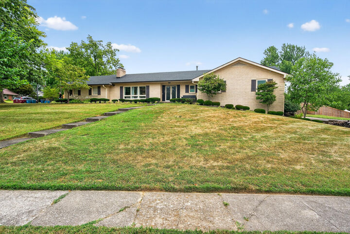 Property Photo:  767 Bravington Way  KY 40503 