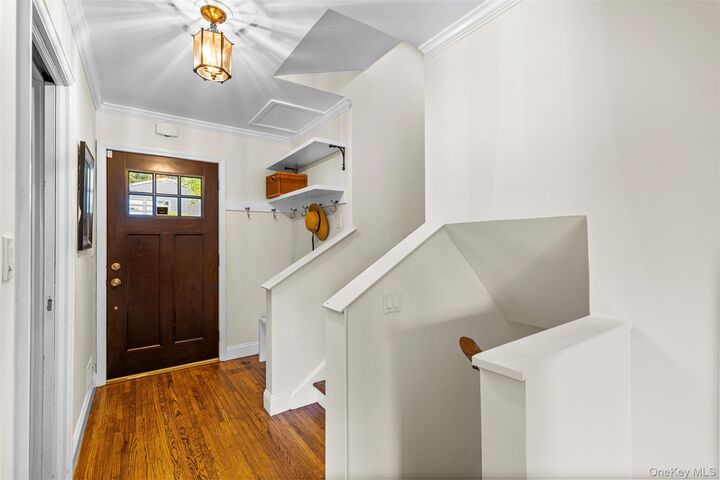 Property Photo:  24 Jaffray Court  NY 10533