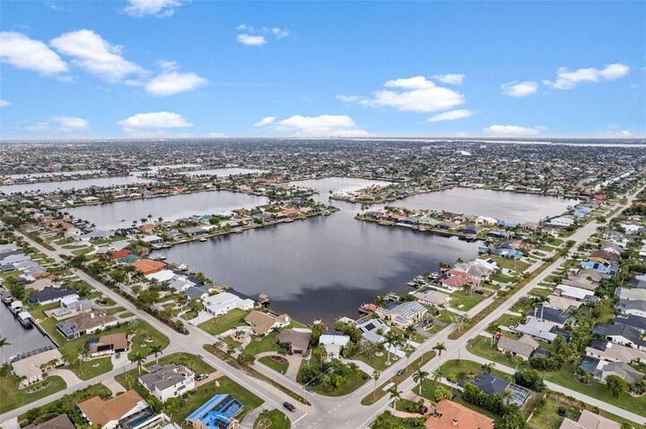 Property Photo:  725 El Dorado Parkway W  FL 33914 