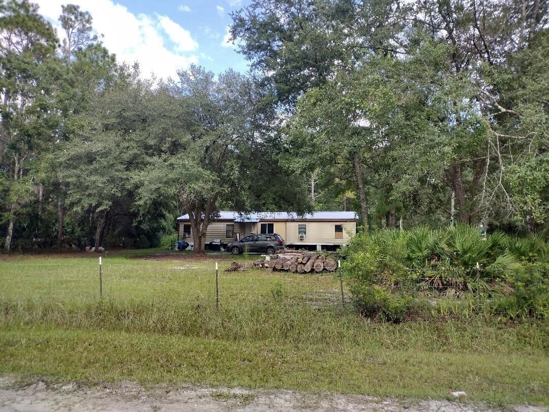 Property Photo:  1101 Hazelnut Street  FL 32110 