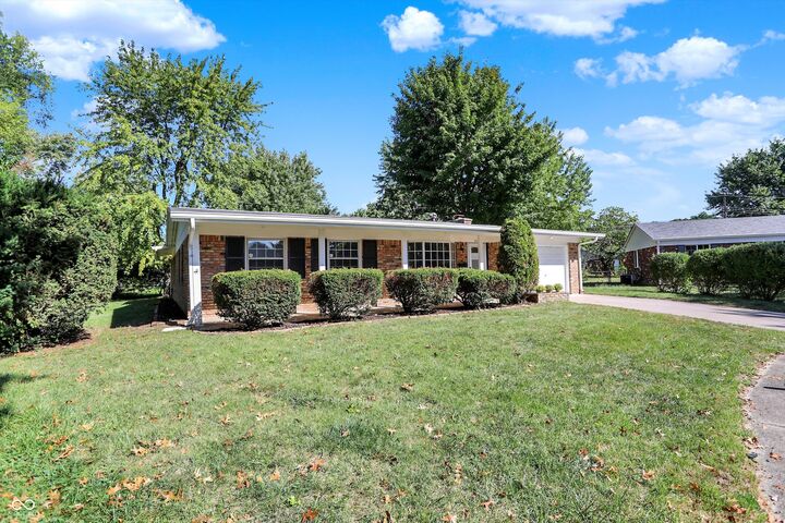 Property Photo:  6014 Penway Circle  IN 46224 