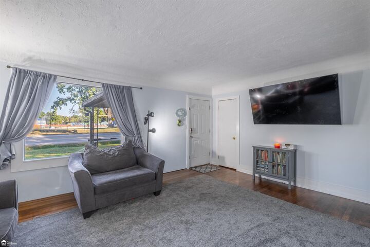 Property Photo:  6275 Williams Lake Road  MI 48329 
