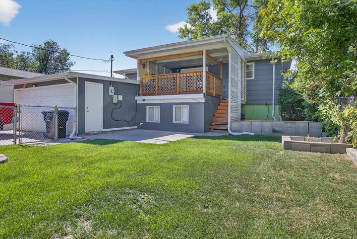 Property Photo: 2316 Wisconsin Avenue SD 57701