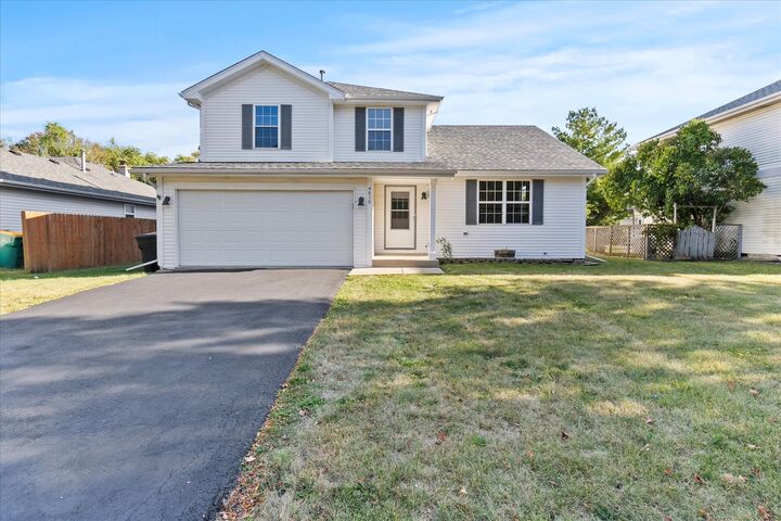 Property Photo: 4616 Peacock Lane IL 60586