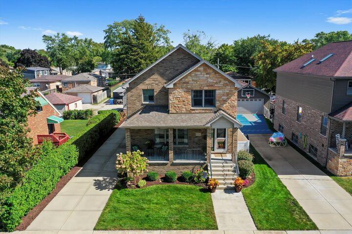 11237 S Albany Avenue  Chicago IL 60655 photo