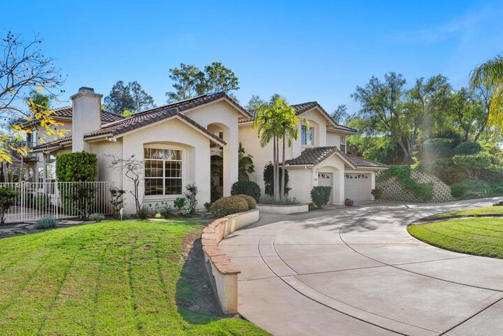 Property Photo:  2034 Ridgecrest Place  CA 92029 