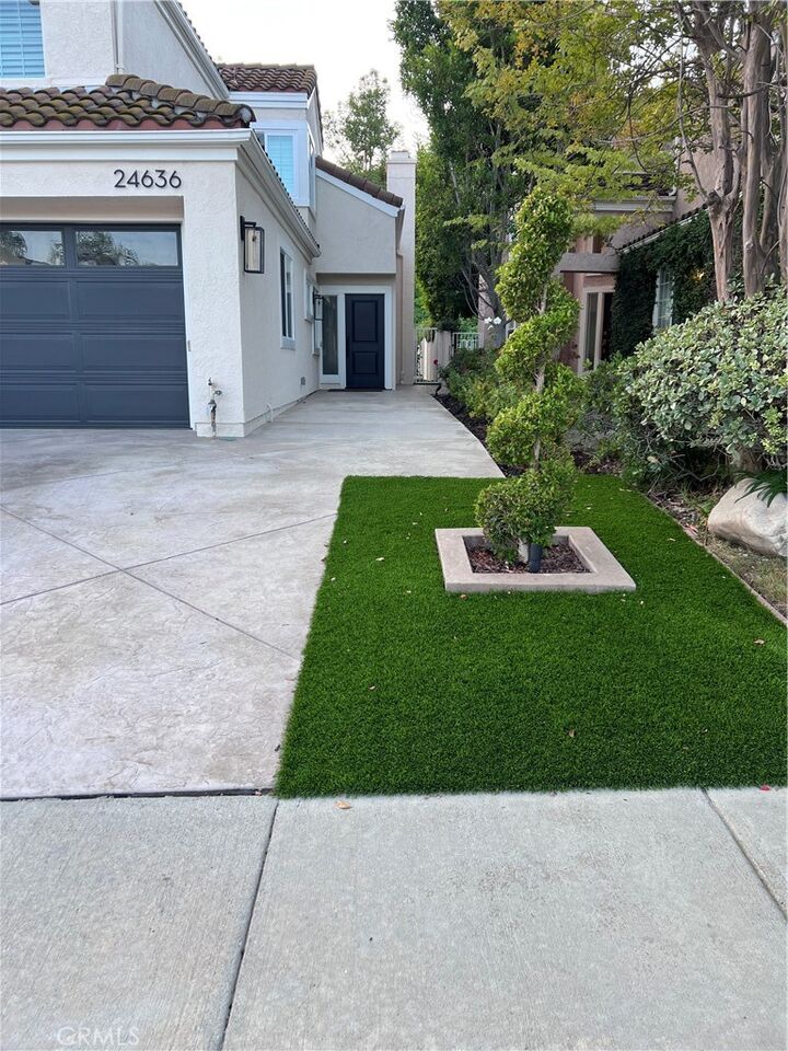 Property Photo:  24636 Calle Ardilla  CA 91302 