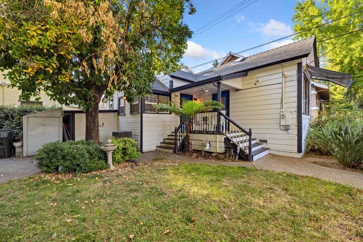 Property Photo: 815 22nd Street CA 95816
