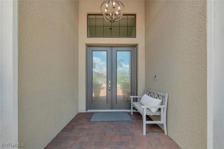 Property Photo:  1451 Mockingbird Drive  FL 34120