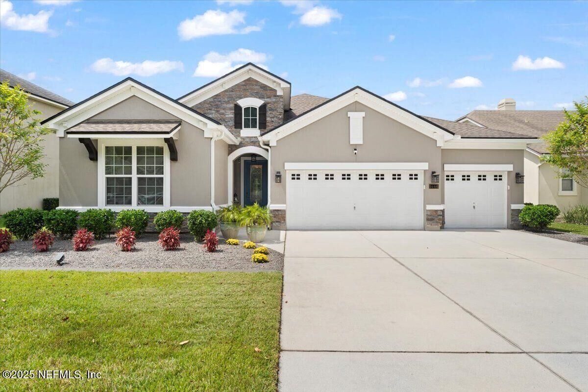 Property Photo:  1446 Shadow Creek Drive  FL 32065 