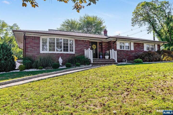 146 Lawrence Drive  Paramus NJ 07652 photo