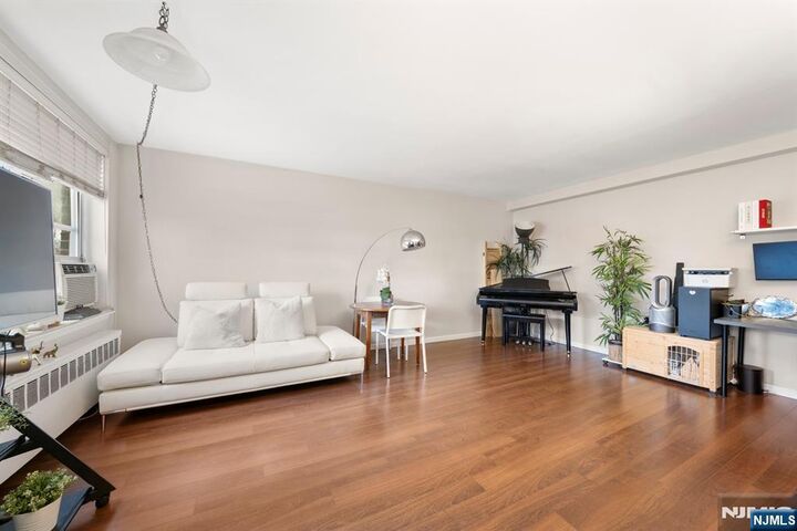 Property Photo:  1450 Palisade Avenue 6F  NJ 07024 