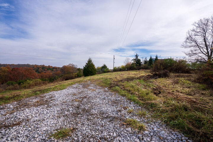 Property Photo:  15711 Pfanstiehl Road  KY 41033 