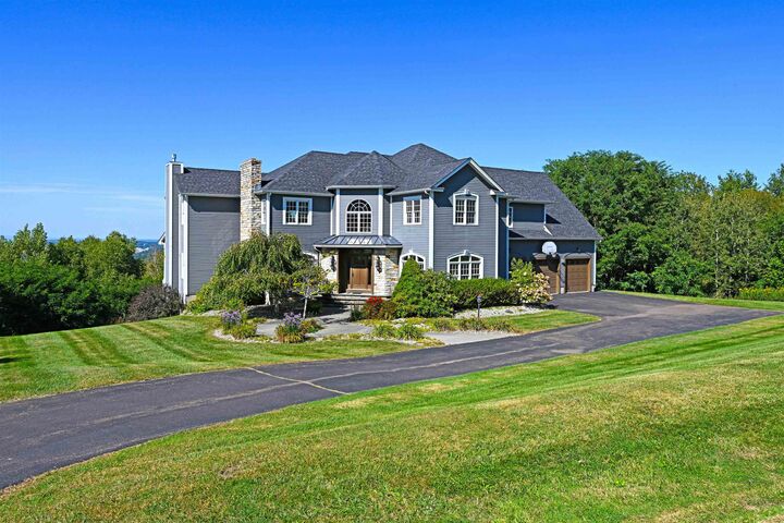 459 Highlands Drive  Williston VT 05495 photo