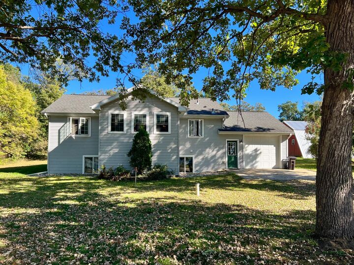 Property Photo:  208 Hilltop Road  MN 56571 