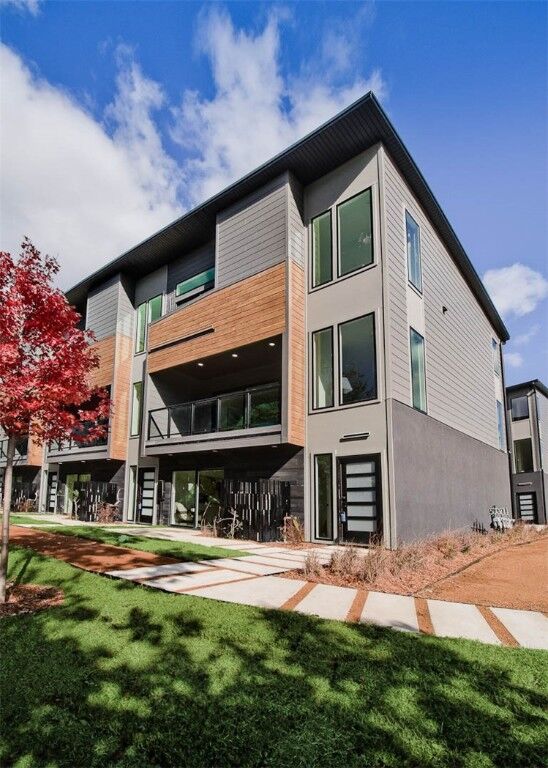 216 NW 9th Street  Bentonville AR 72712 photo