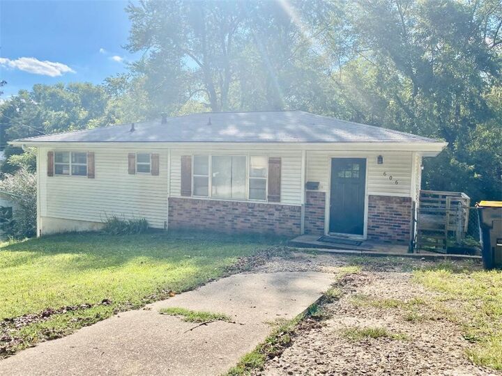 Property Photo: 606 Spruce Street AR 72601