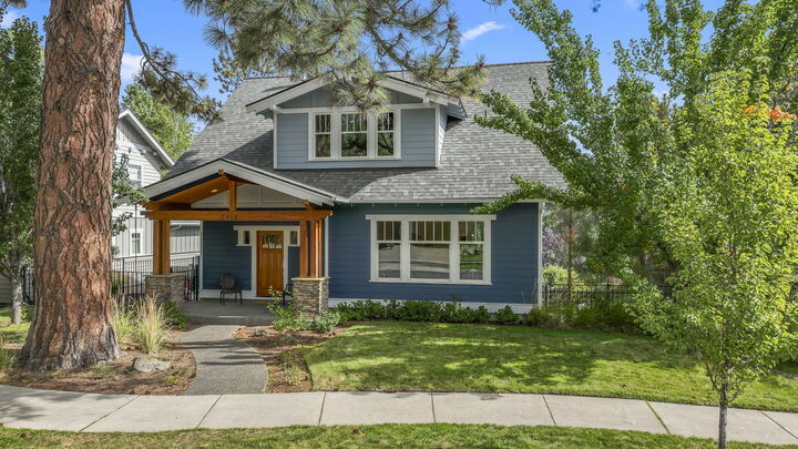 Property Photo: 2414 NW Brickyard Street OR 97703