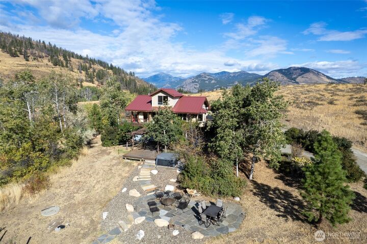Property Photo:  57  Lealand Lane  WA 98862 