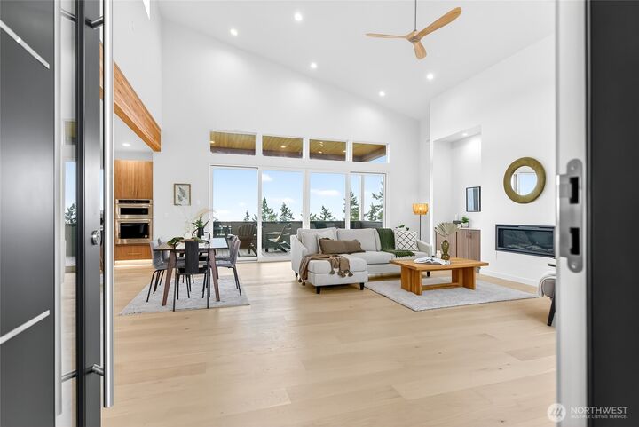Property Photo:  1751  Sapphire Trail  WA 98226 