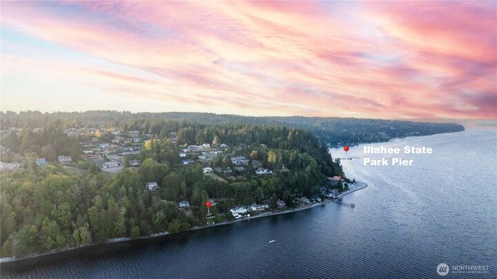 Property Photo:  3737  Bahia Vista Drive NE  WA 98310