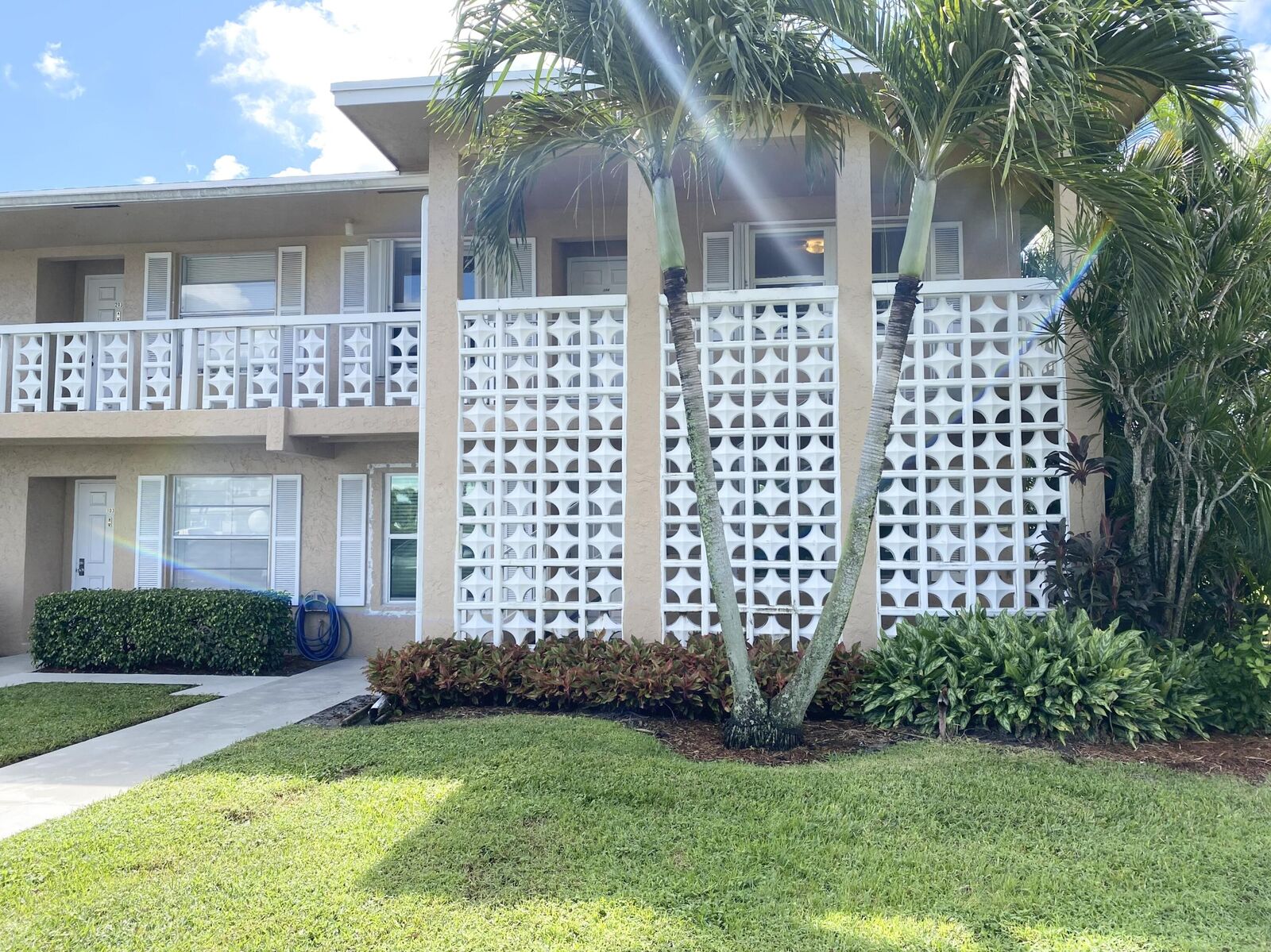 Property Photo:  2480 Juniper Drive 204  FL 33445 
