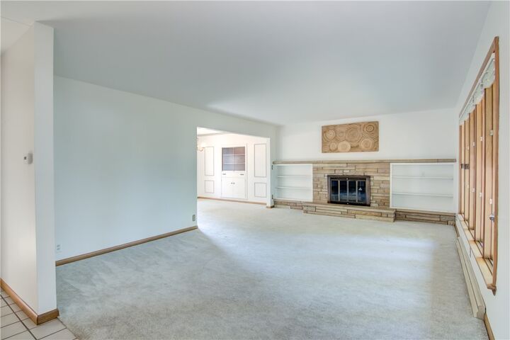 Property Photo: 2825 Crestwood Road WI 54703