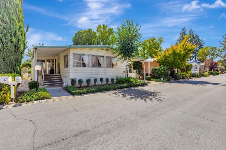 Property Photo:  177 Quail Hallow Drive 117  CA 95128 