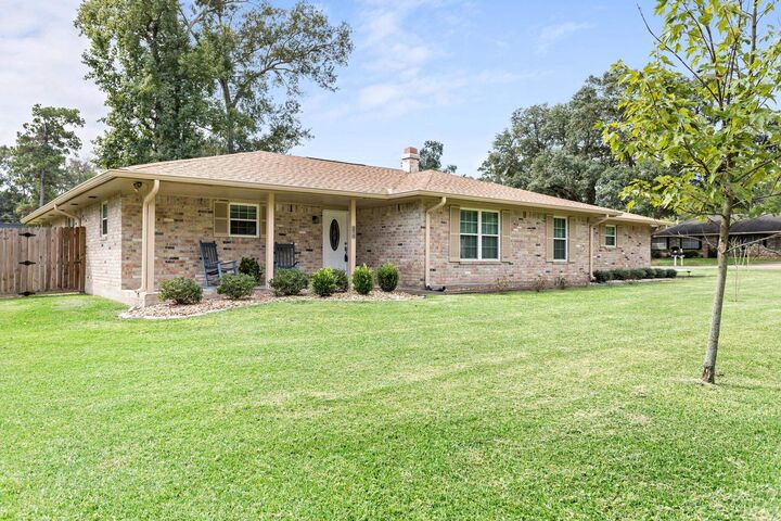 Property Photo:  275 Beech Dr.  TX 77657