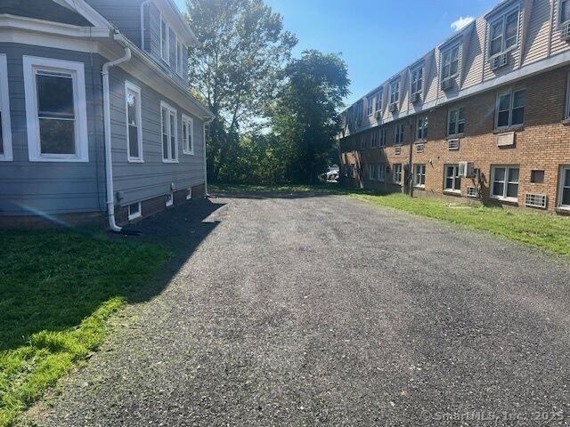 Property Photo:  322 Blake Street  CT 06515 