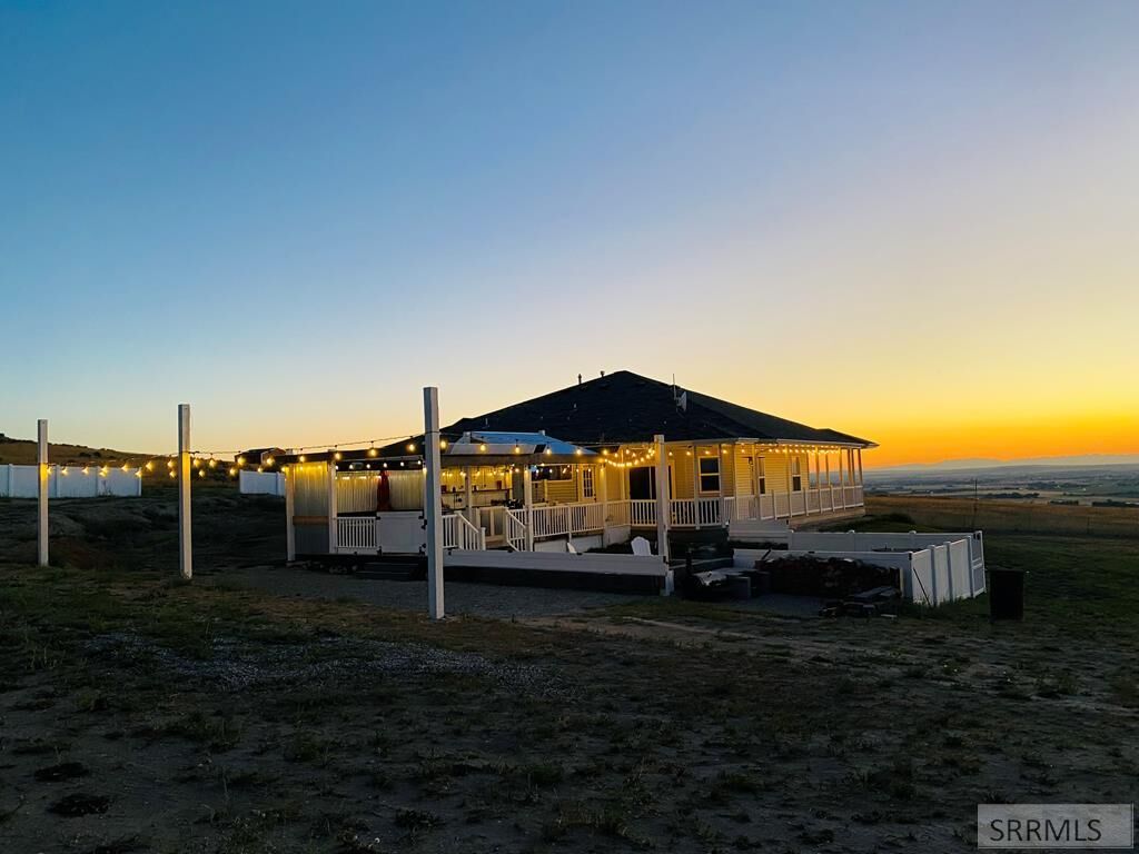 Property Photo:  7215 E Panorama Drive  ID 83401 