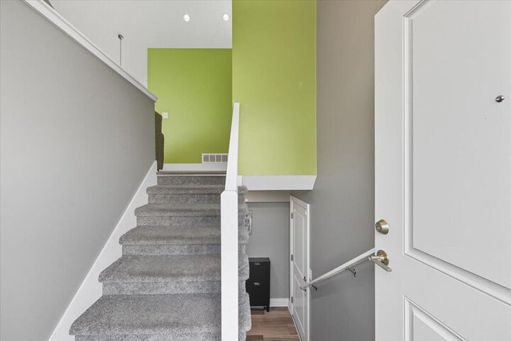 Property Photo:  5225 Hardings Landing Road  IA 51501 