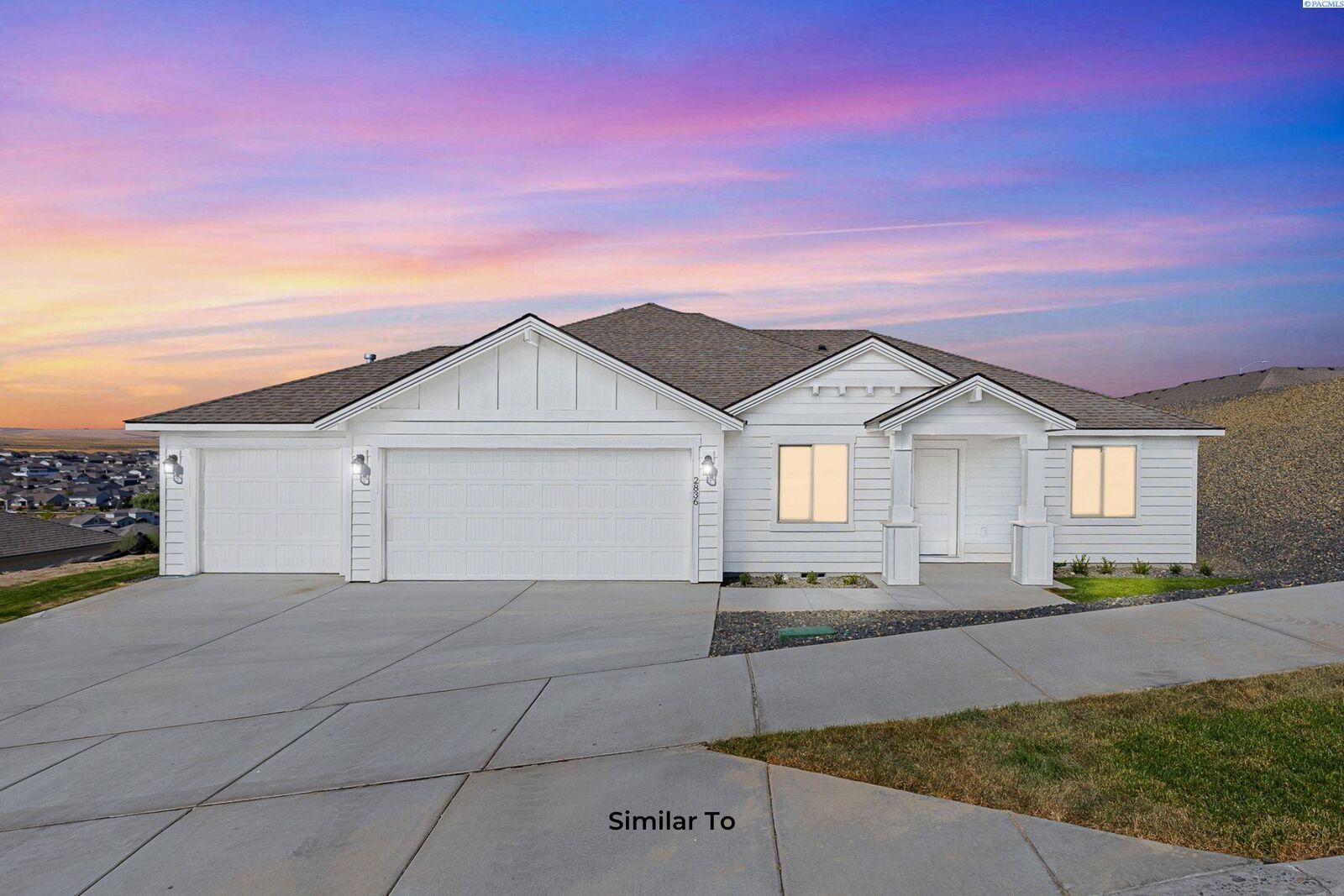 Property Photo: 6507 W 28th Ave WA 99338