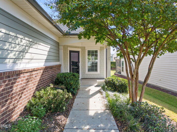 Property Photo:  1422 Palmer Hill Drive  NC 27703 