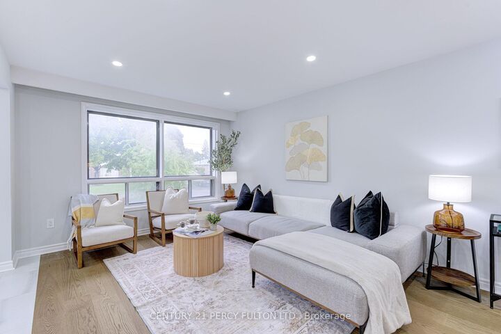 Property Photo:  7146 Harwick Drive  ON L4T 3A4 