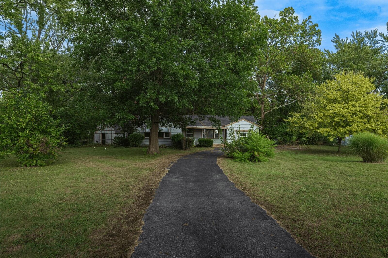 Property Photo: 4534 Fairgreen Drive OH 45416