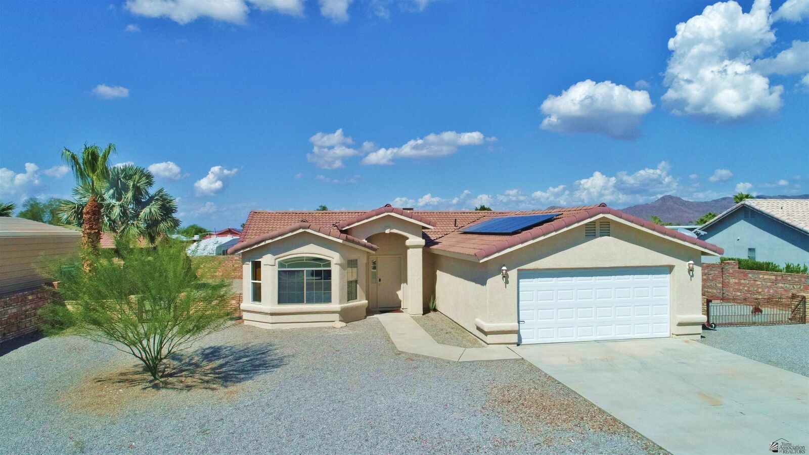 Property Photo: 13672 E 55 Ln AZ 85367