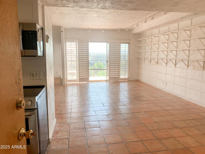 805 N 4th Avenue N 902  Phoenix AZ 85003 photo