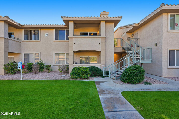 Property Photo: 16013 S Desert Foothills Parkway 2055 AZ 85048