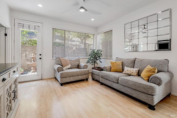 Property Photo:  244 McNear Circle  CA 94952 