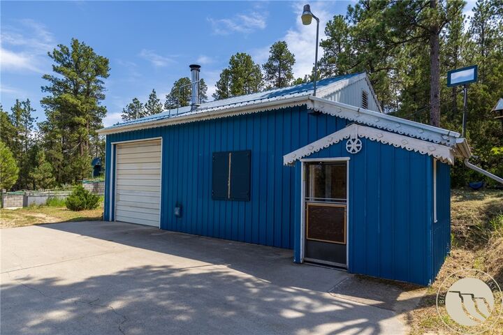 Property Photo:  262 Roland Road  MT 59072 