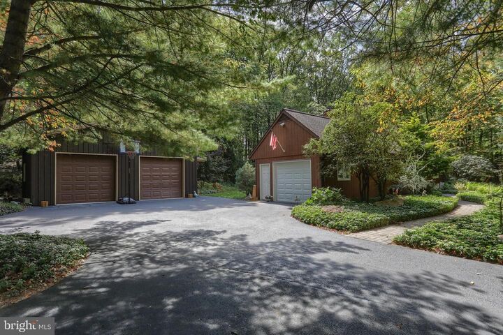 Property Photo:  903 Tulip Tree Drive  PA 17042 