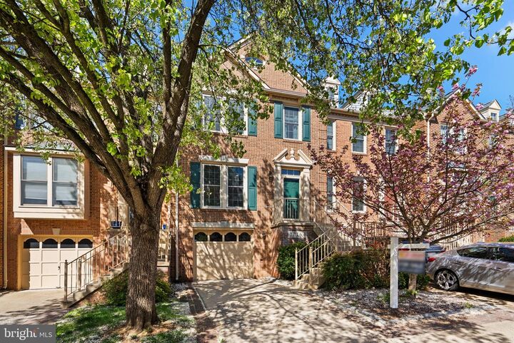 Property Photo: 10164 Treble Court MD 20850