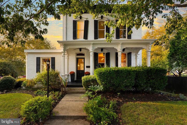 25 W High Street  Marietta PA 17547 photo