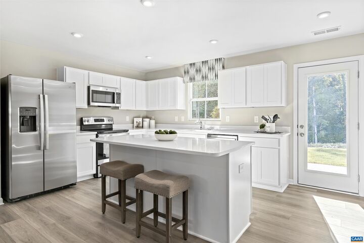 Property Photo: 23 Everglades Rd VA 22923