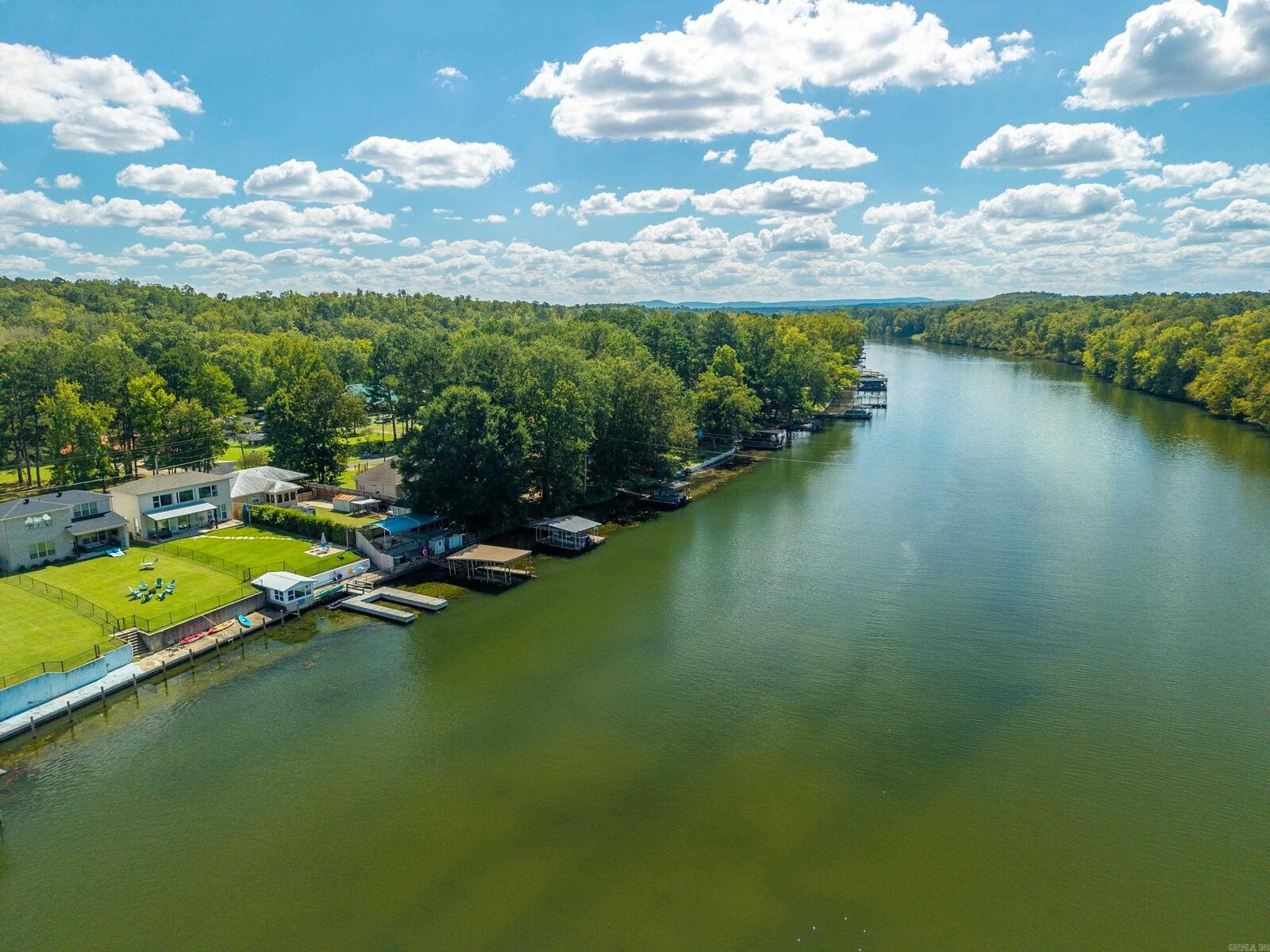 Property Photo: 1600 Treasure Isle Road AR 71913-9441