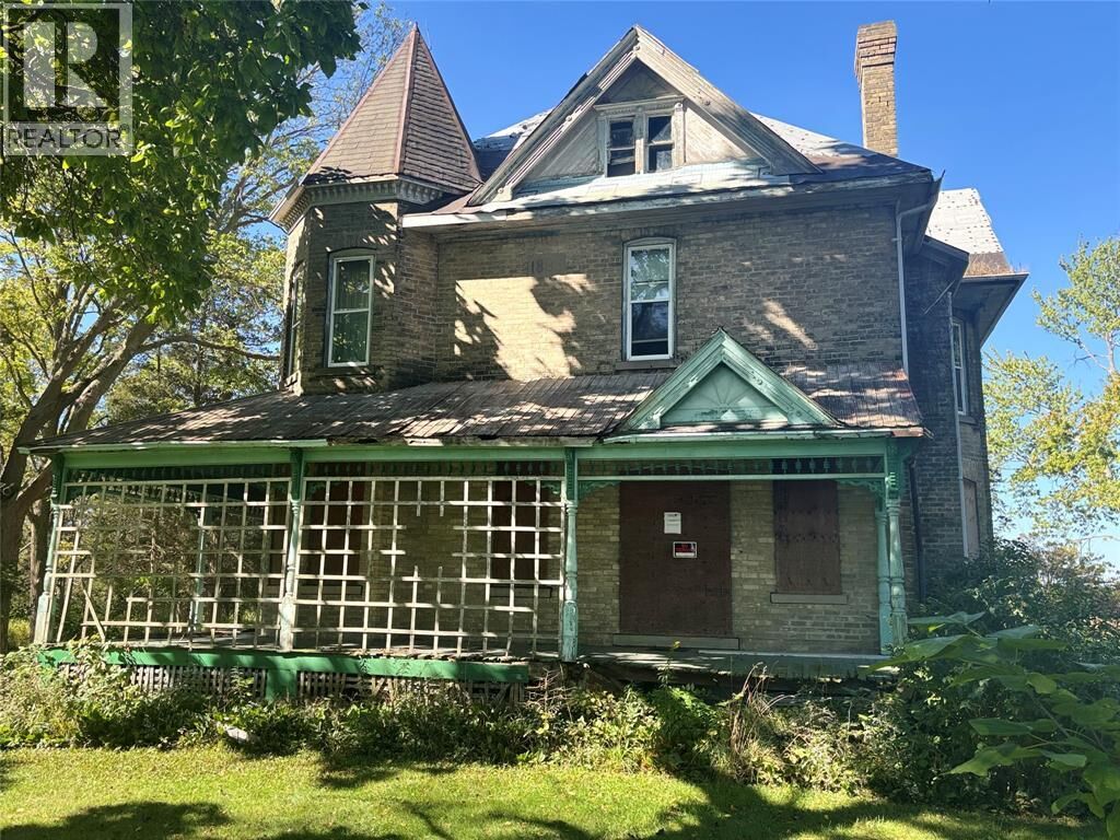 Property Photo:  3127 Brigden Road  ON N0N 1B0 
