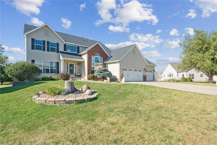 Property Photo:  2140 Newcastle Road  IA 52302 