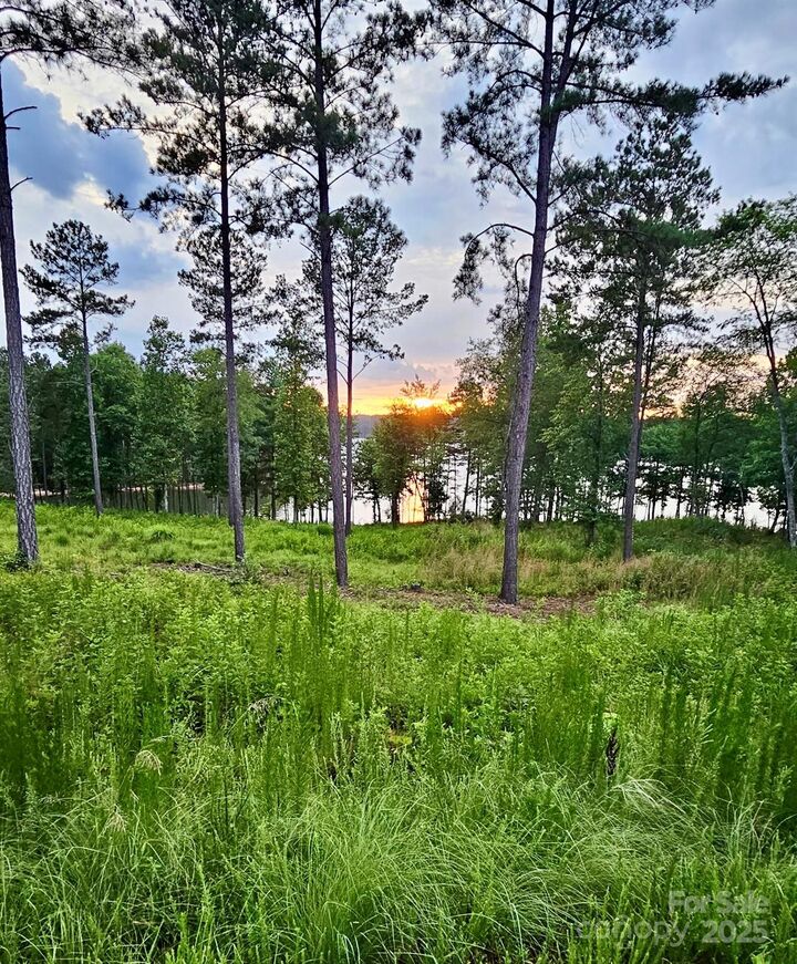 Property Photo:  3067 Jumping Run 103  NC 28612 